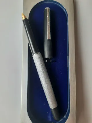 Pluma Senator vintage