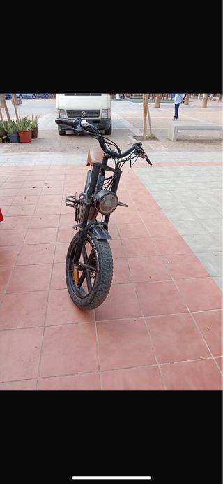 Bicicleta eléctrica estilo retro