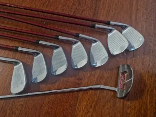 Juego Palos Golf Mujer Daiwa Rojo