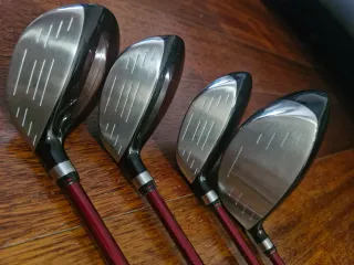 Juego Palos Golf Mujer Daiwa Rojo