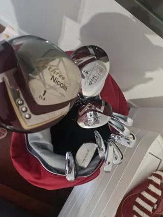 Juego Palos Golf Mujer Daiwa Rojo