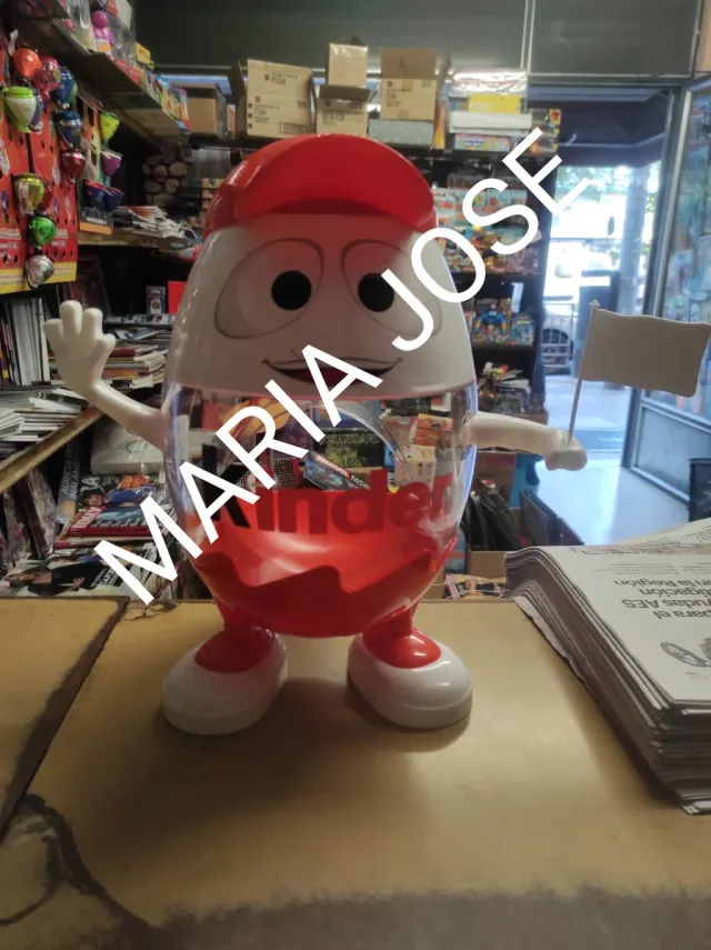 Espositore Kinder per María José