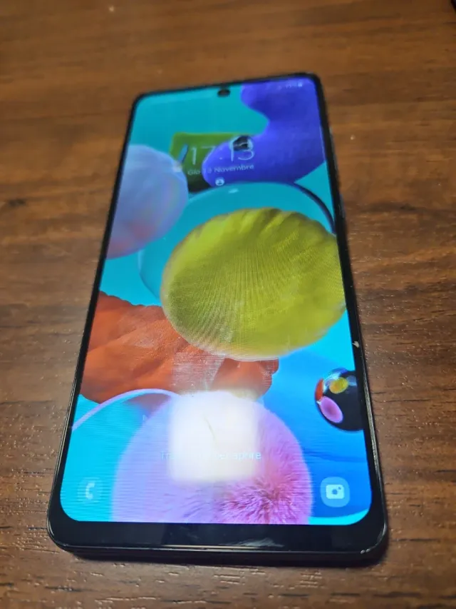 Samsung Galaxy A51