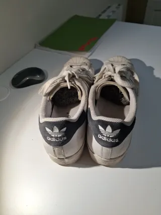 Adidas Superstar Blancas