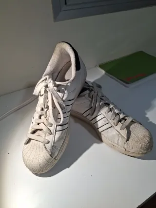 Adidas Superstar Blancas