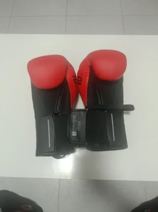Guantes de boxeo 10 oz rojos