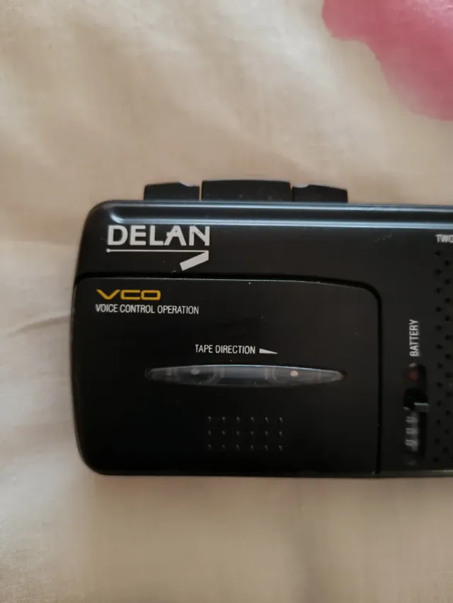 Grabadora DELAN VCO Vintage Pequeña