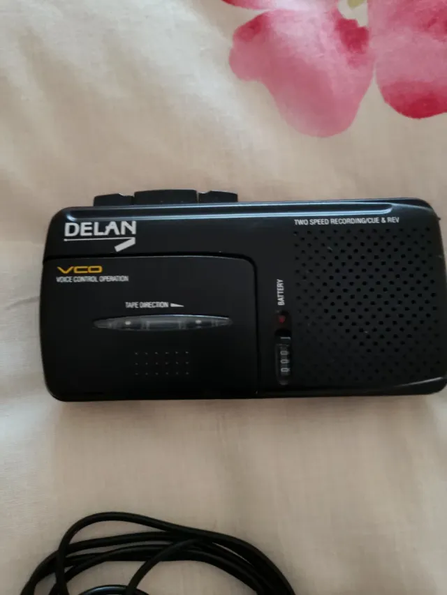 Grabadora DELAN VCO Vintage Pequeña
