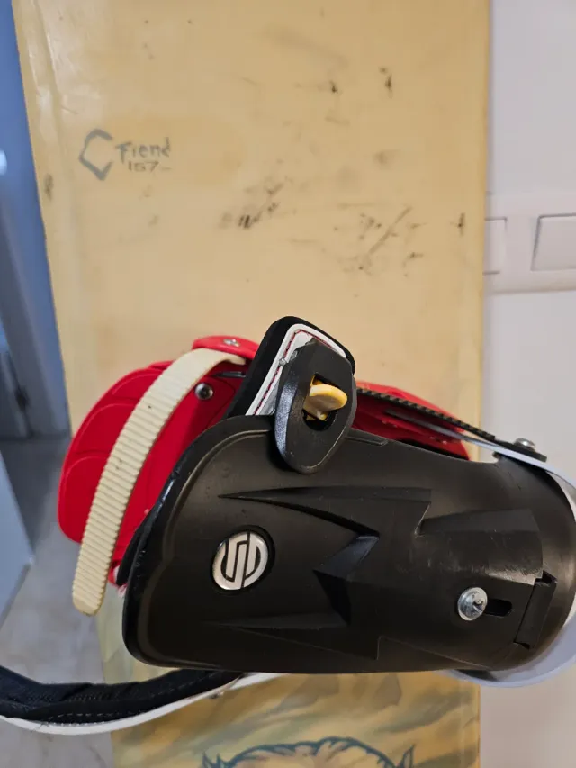 Tabla Snow Santa Cruz con Fijaciones