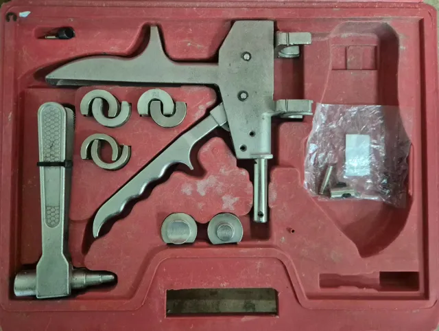 Máquina Prensadora Manual de anillo corredizo.