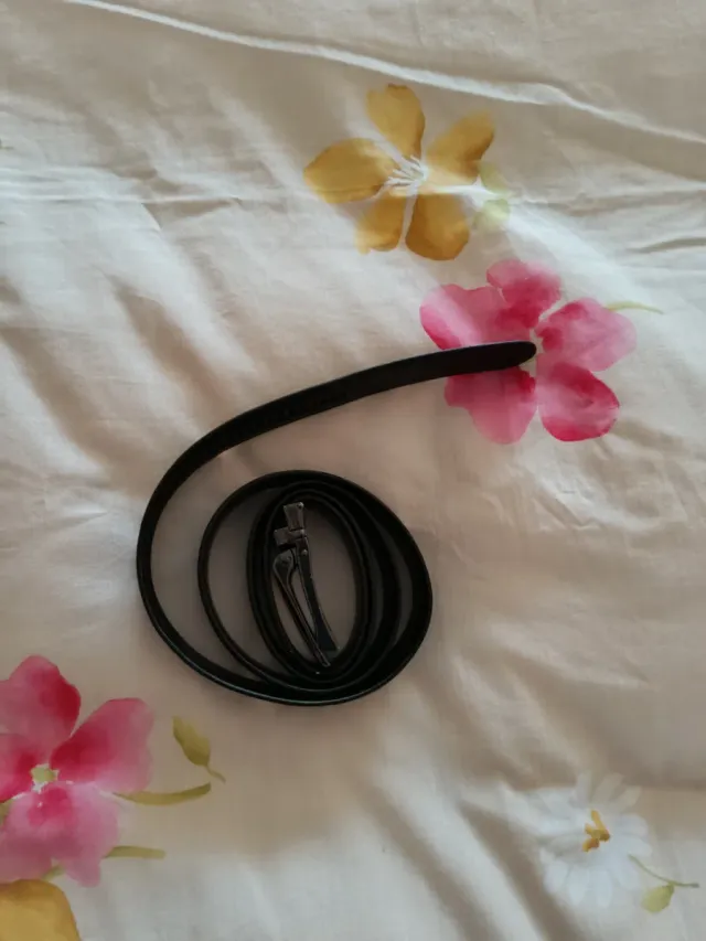 Cinturón de hombre negro