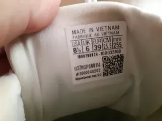 Deportivos Reebok Talla 39 Blancos y Plateados