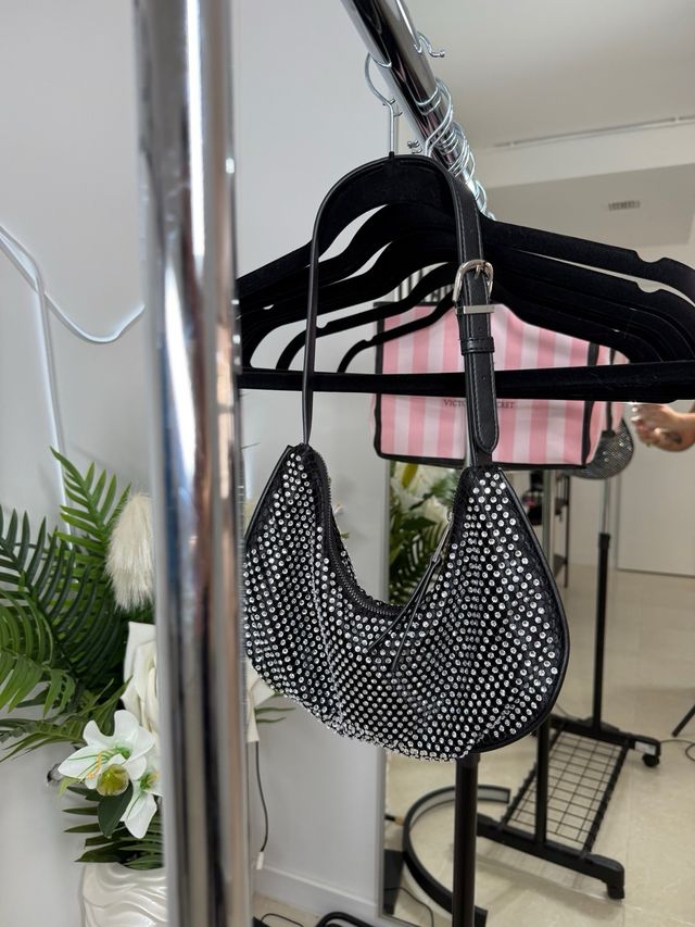 Bolso de fiesta con pedrería