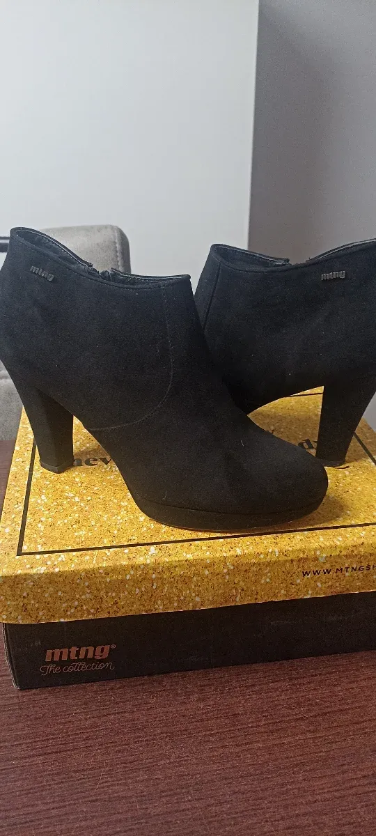 Botines Mustang ante negro tacón plataforma