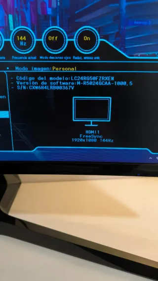Monitor Samsung Curvo 24 FullHD 144Hz