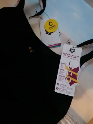 Costume Arena nero e bianco modellante 52Ita 48F