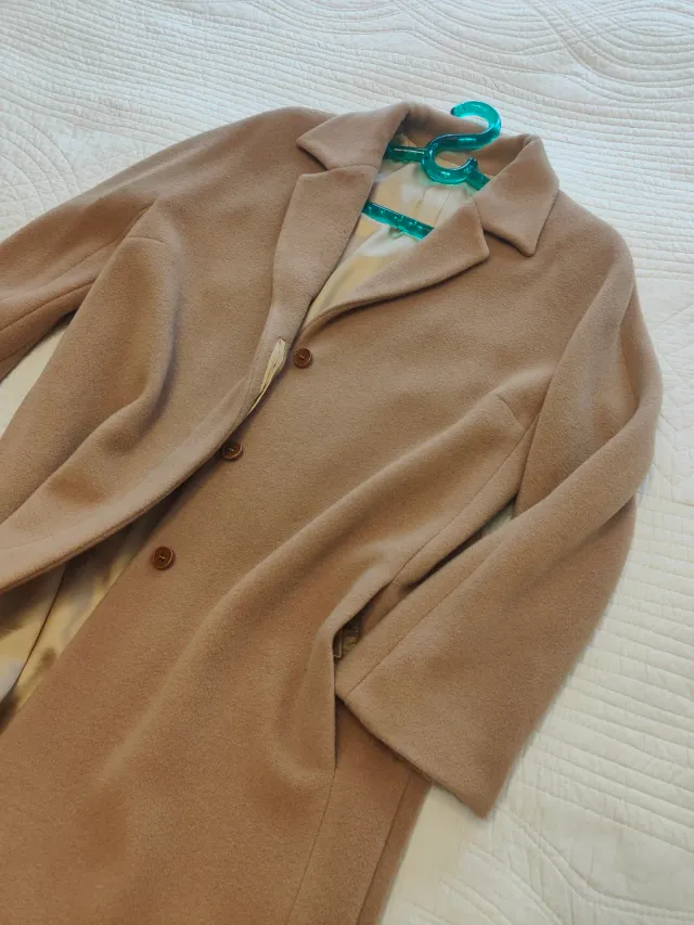 Abrigo corto señora beige de lana