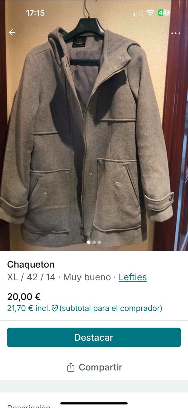 Chaquetón gris con capucha