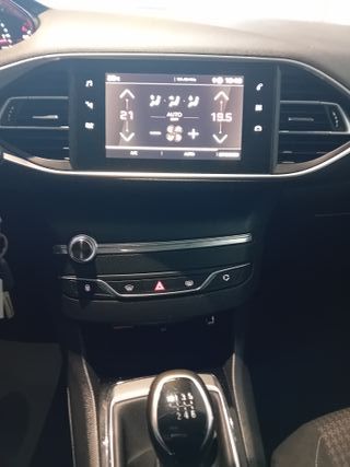 Peugeot 308 2019