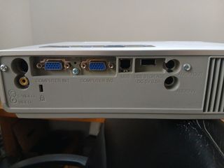 Proyector Hitachi vga