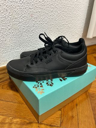 Zapatillas Vans Mujer Talla 37.5 Negras