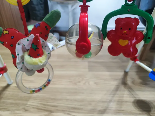 Gimnasio de actividades para bebé