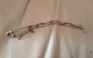 Bracciale Guess con strass e charm