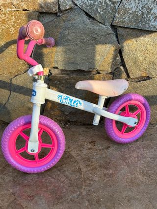 Bicicleta infantil Chicco rosa y morada