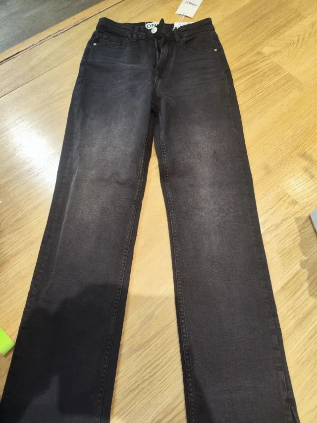 Pantalón vaquero negro Only Talla 26