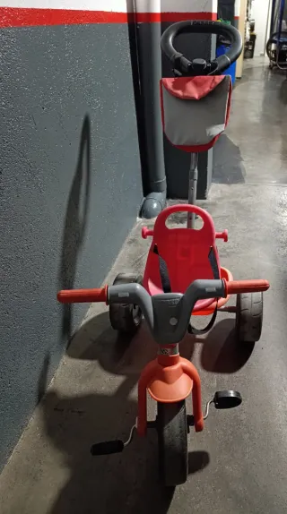 Triciclo infantil con manillar para adultos