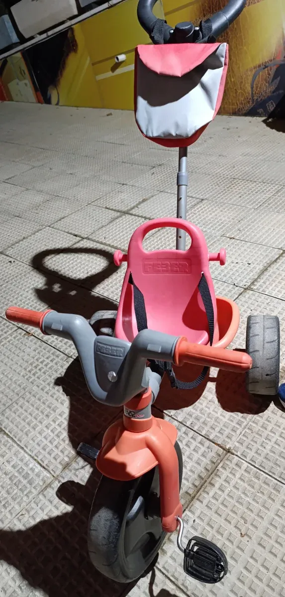 Triciclo infantil con manillar para adultos