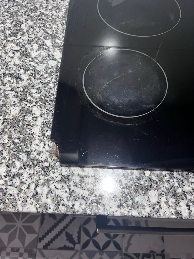 Vitrocerámica Cata 4 fuegos.