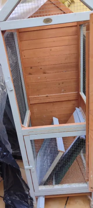 Jaula grande para pájaros ....No hago envíos....