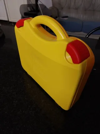 Valigetta LEGO con mattoncini