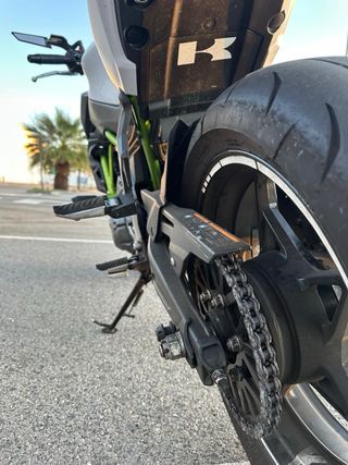 Kawasaki Z650 Blanca y Verde