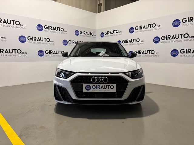 Audi A1 2021