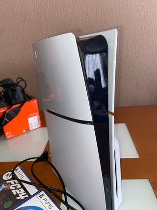 PlayStation 5 Slim + 3 Juegos + Mando