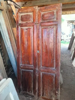 Puerta Exterior Madera Doble hoja