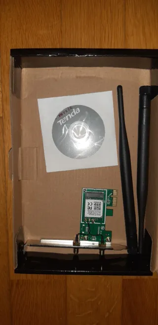 Adaptador WiFi Tenda AC1200 PCI Express