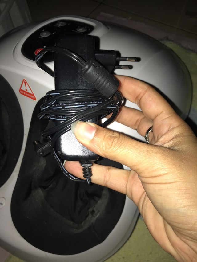 Sistema de masaje y presoterapia para pies