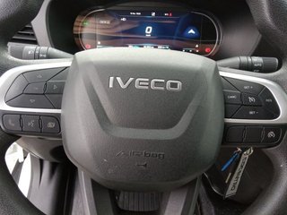 Iveco Daily PAQUETERA - PLATAFORMA 35C 16 H3.0 CHASIS CABINA 118KW DIESEL