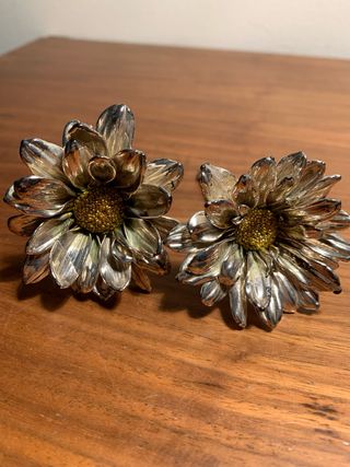 Soprammobile fiore metallo oro argento