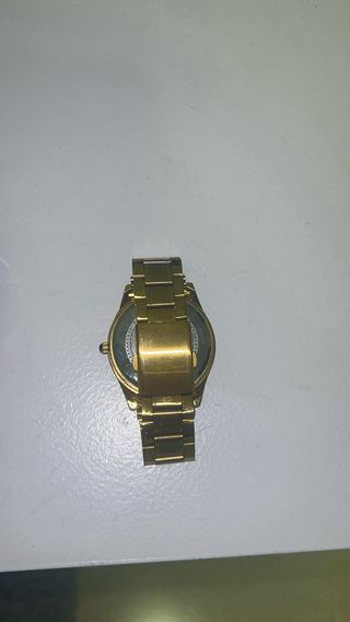 Reloj LONG BO dorado y negro