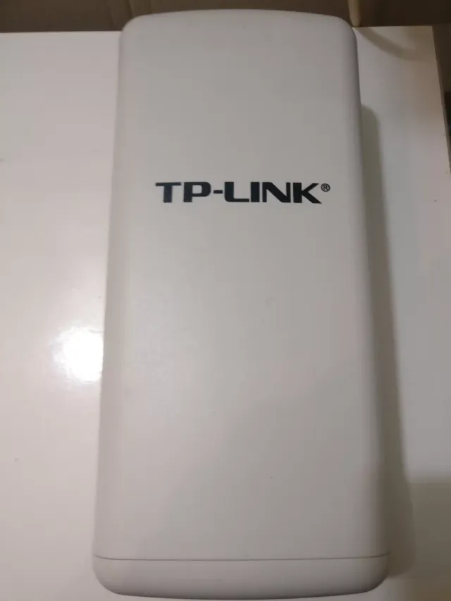 Punto Acceso Inalámbrico TP-Link 2.4 GHz + Router