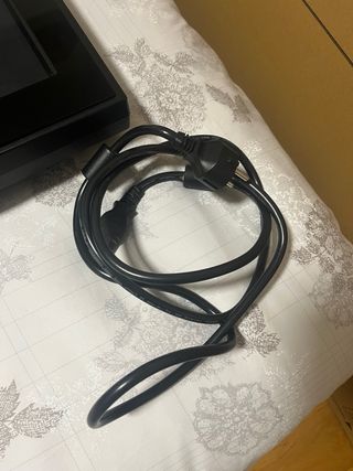 Televisor 37”  Panasonic Viera TH-37PX70EA