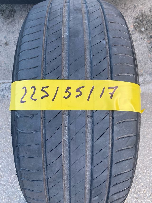 4 Neumáticos 225/55/17 pasan itv