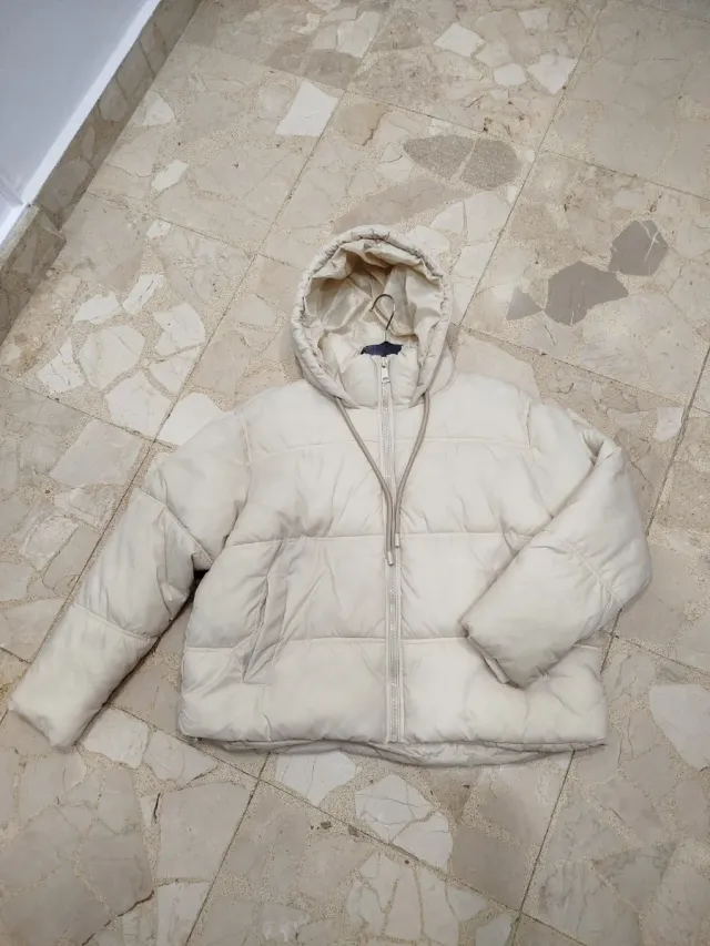 Abrigo acolchado beige talla L