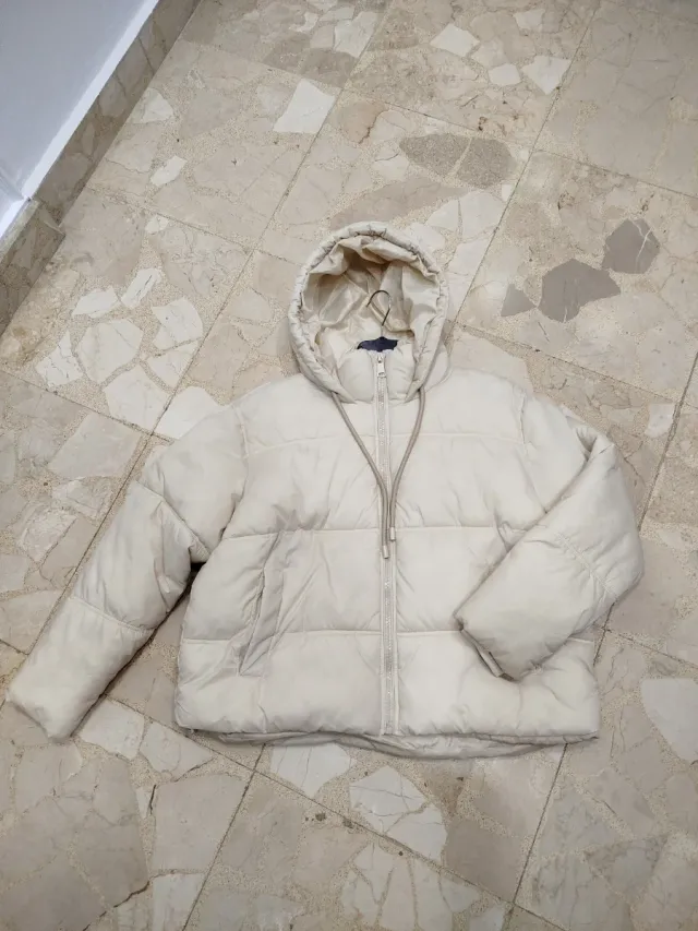Abrigo acolchado beige talla L