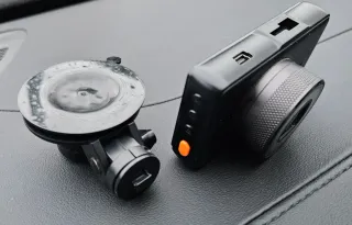 Cámara de coche con accesorios. OFERTA