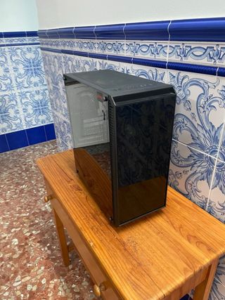 Caja PC Negra